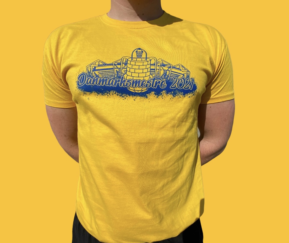 indeks Variant Mere Danmarksmestre 2021 T-Shirt – Sydsiden Brøndby